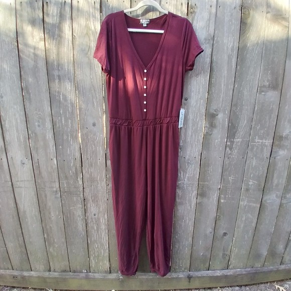 NWT J For Justify size XL jumpsuit short sleeve henley bordeaux red - Picture 3 of 12